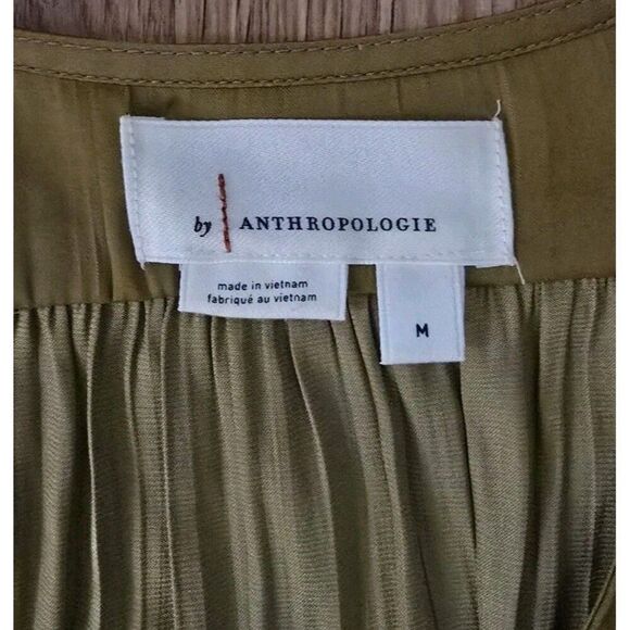 By Anthropologie Lace-Up V-Neck Blouse Size Medium Green Gold Feminine - Picture 3 of 8